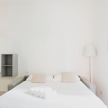 Easylife - Comodo Studio In Corso Di Porta Romana Milano Exteriör bild