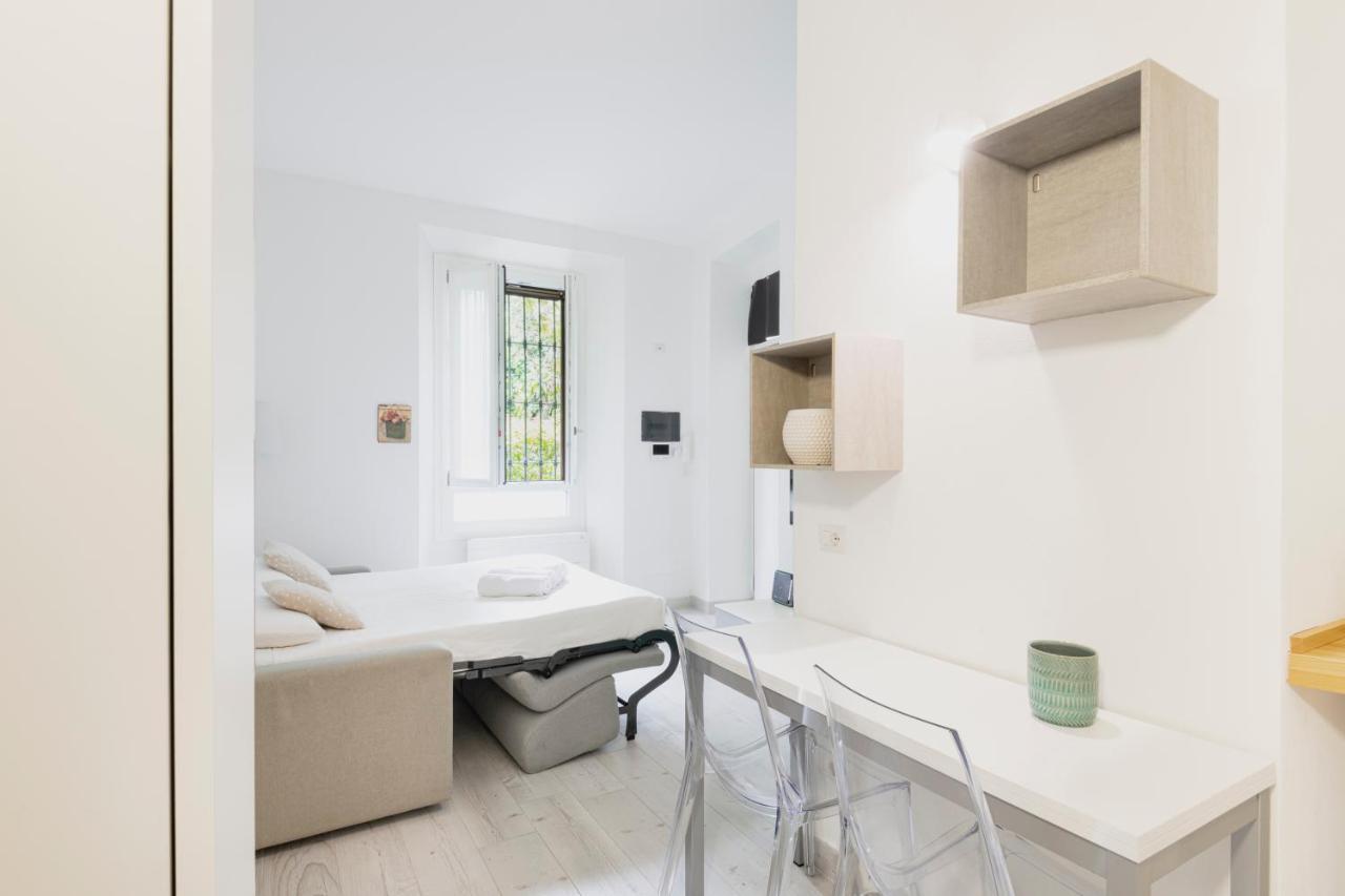 Easylife - Comodo Studio In Corso Di Porta Romana Milano Exteriör bild